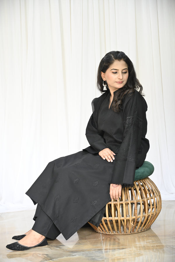 Zahra - Black Ember 3-Piece Stitched